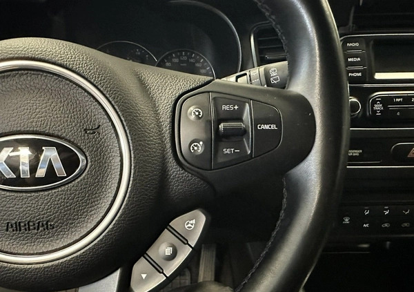 Kia Carens cena 39999 przebieg: 194207, rok produkcji 2013 z Pilzno małe 232